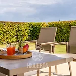 Higueronrentals Live Work Enjoy *