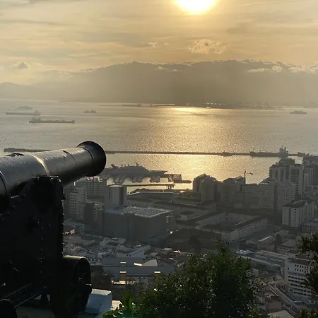 Higueronrentals Live Work Enjoy 公寓 *