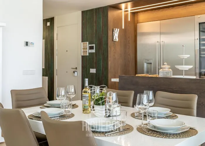 Apartment Higueronrentals Live Work Enjoy