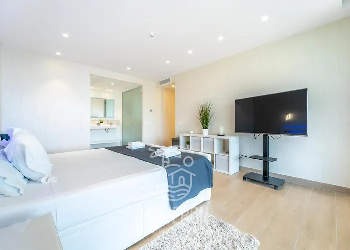 Higueronrentals Live Work Enjoy Apartment *