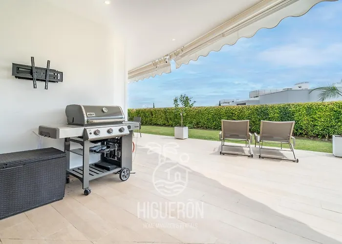 Apartment Higueronrentals Live Work Enjoy *