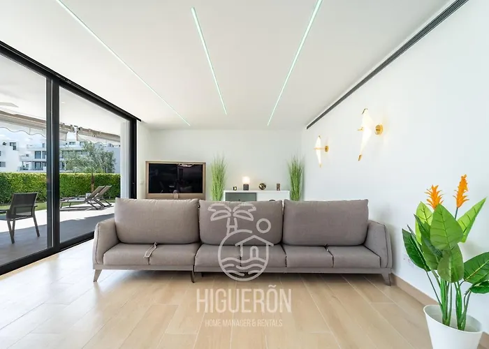 Apartment Higueronrentals Live Work Enjoy *