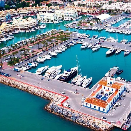 Higueronrentals Live Work Enjoy Апартаменти