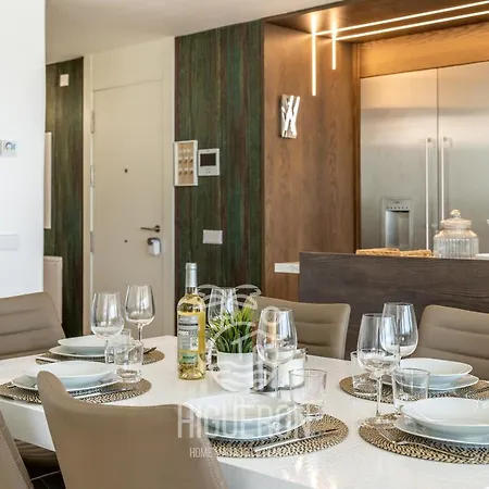 Appartamento Higueronrentals Live Work Enjoy